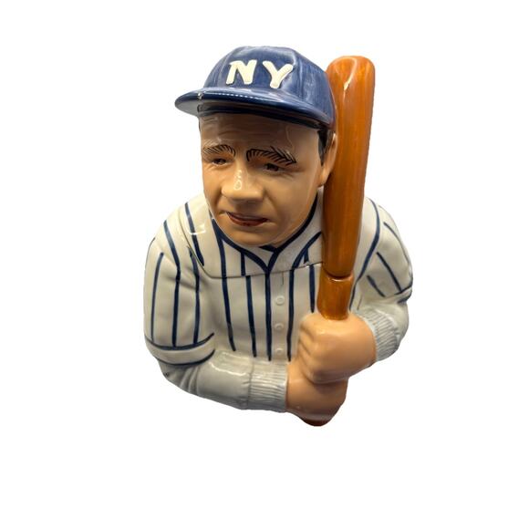 Vintage Babe Ruth Baseball Legend Hand Painted Cookie Jar By Clay Arts 1997 - Picture 3 of 12